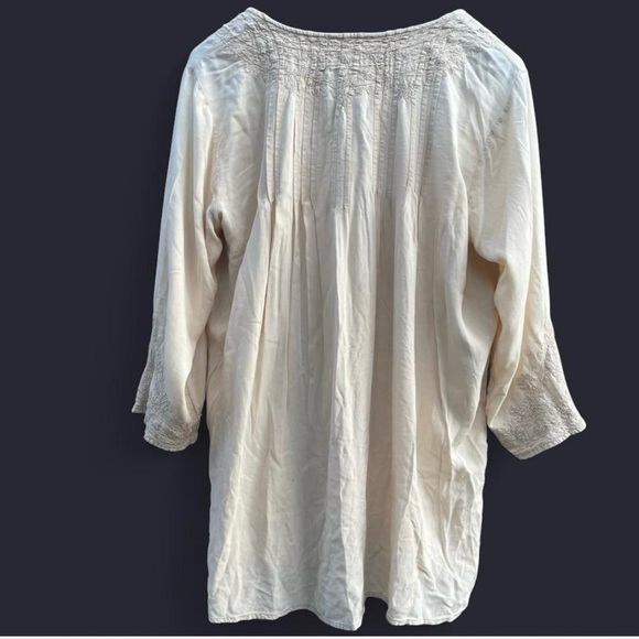 Solitaire Elegant Bohemian Women's Tunic - Picture 5 of 6